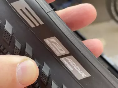 Велопокрышка Schwalbe Hurricane