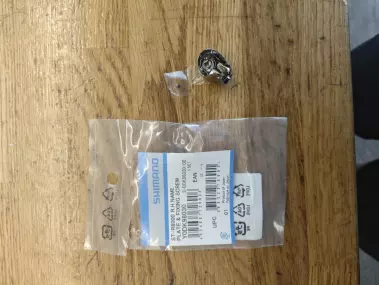 SHIMANO Крышка Y0DK90830 шифтера ST-R8000 с винтом