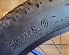 Велосипед фэтбайк Avenger C262D